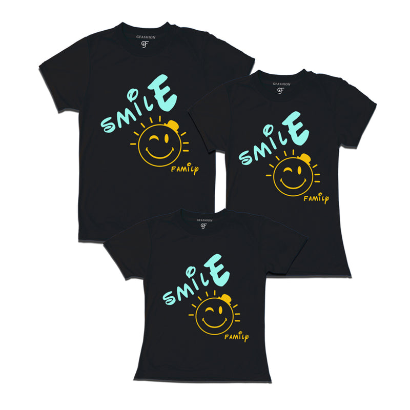 Matching t-shirt for smile family with dad mom and girl