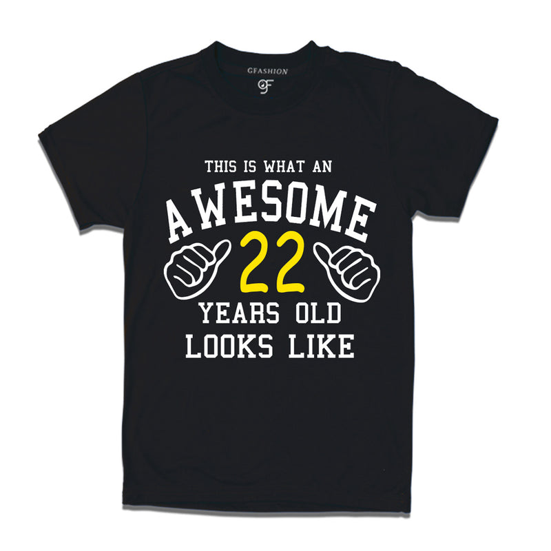Awesome 22nd Year Old Looks Like Brother T-shirt-Black-gfashion